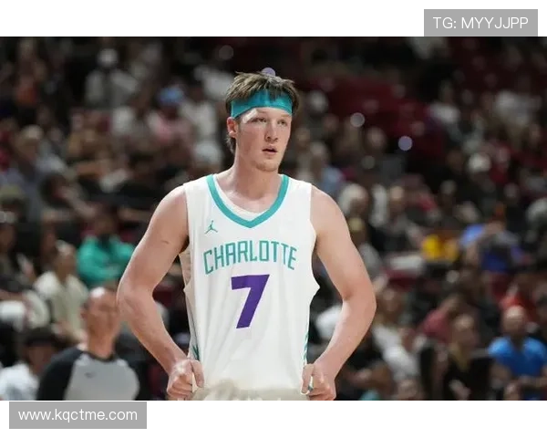 卡尔克布伦纳在四场比赛中贡献15个以上盖帽成为03至04赛季以来第三位新秀